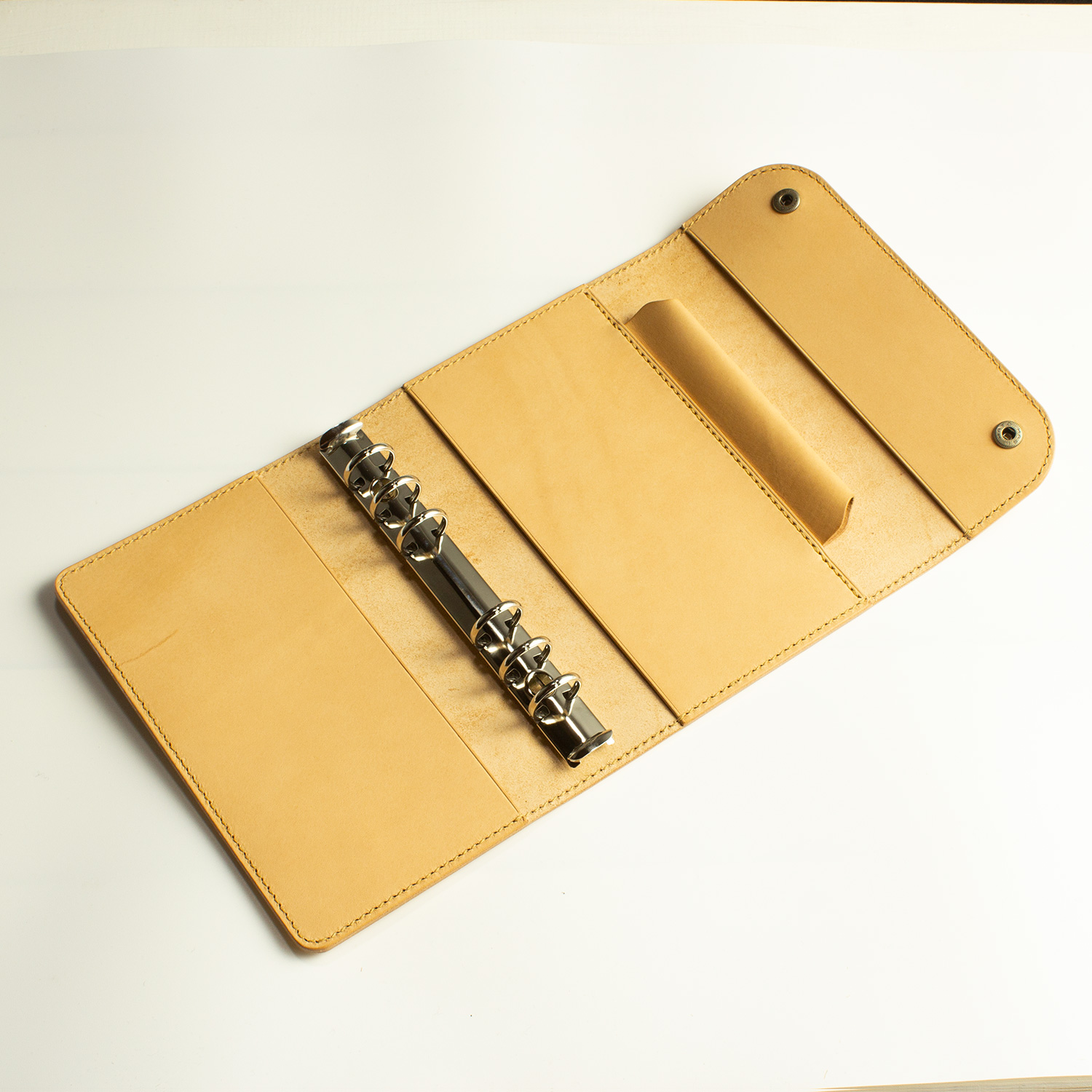 バイブルサイズ / システム手帳 / ナチュラルキャメル / フラップタイプ - 画像 (2)